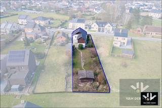 Bouwgrond +- 10 aren (huidige woning wordt afgebroken door de huidige eigenaars) voor open bebouwing op een rustige, maar zeer goed bereikbare...