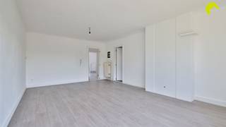 Dans une rue résidentielle calme près du centre de Boechout, nous trouvons cet agréable appartement de 2 chambres à coucher avec terrasse...