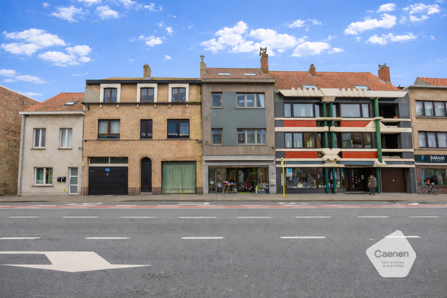 Woning met handelsgelijkvloers op commerciële ligging - foto 1