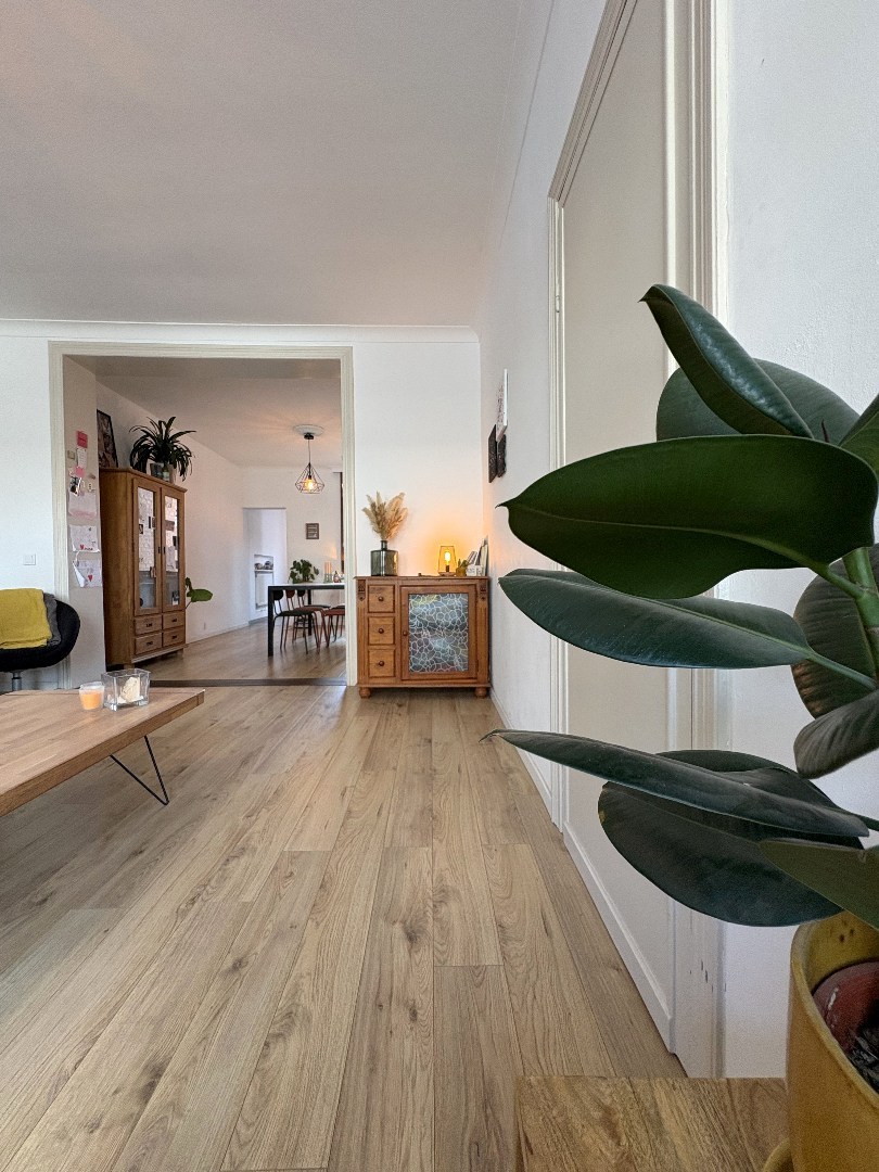 Instapklare woning met 2 slaapkamers en ruime binnenplaats in Menen - foto 4