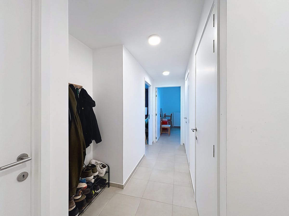 Appartement pratique à louer près de la gare de Bruges - photo 3