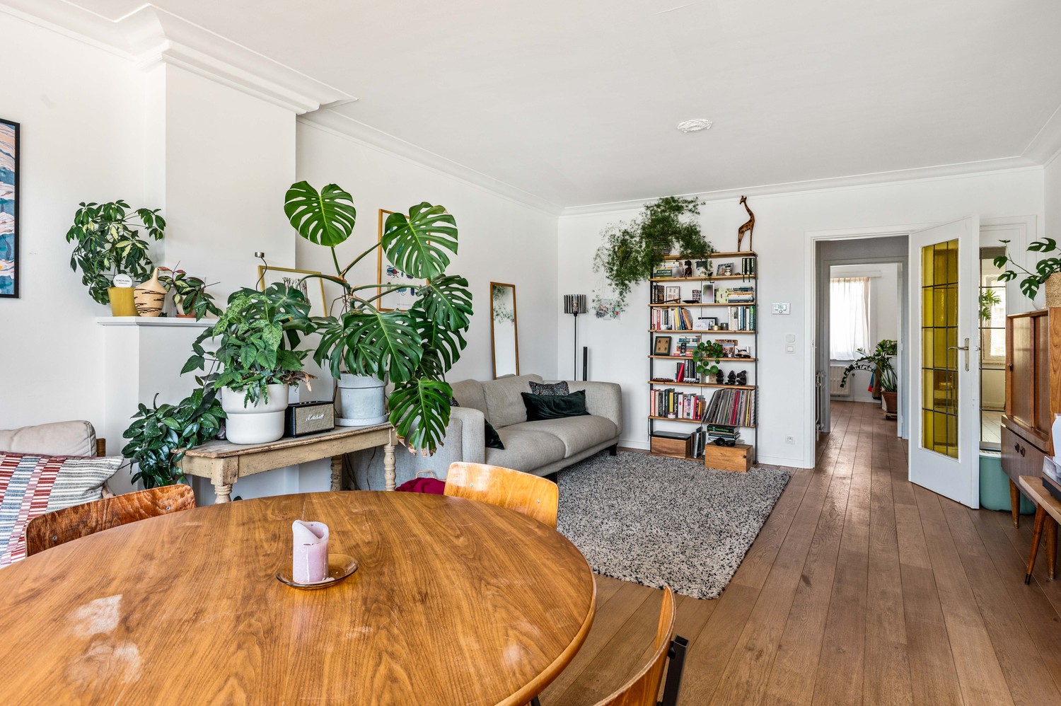 Gunstig gelegen, gerenoveerd 2 slaapkamer appartement met privatieve tuin! - foto 4