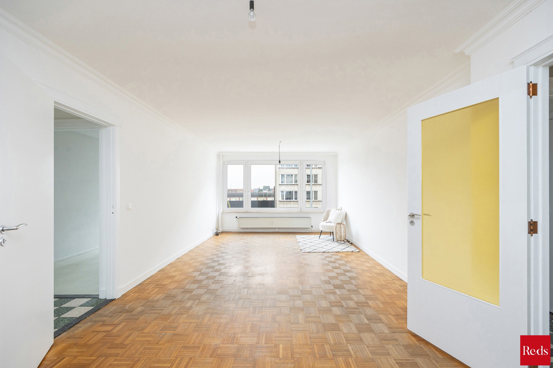 Tweeslaapkamer appartement met autostaanplaats - foto 5