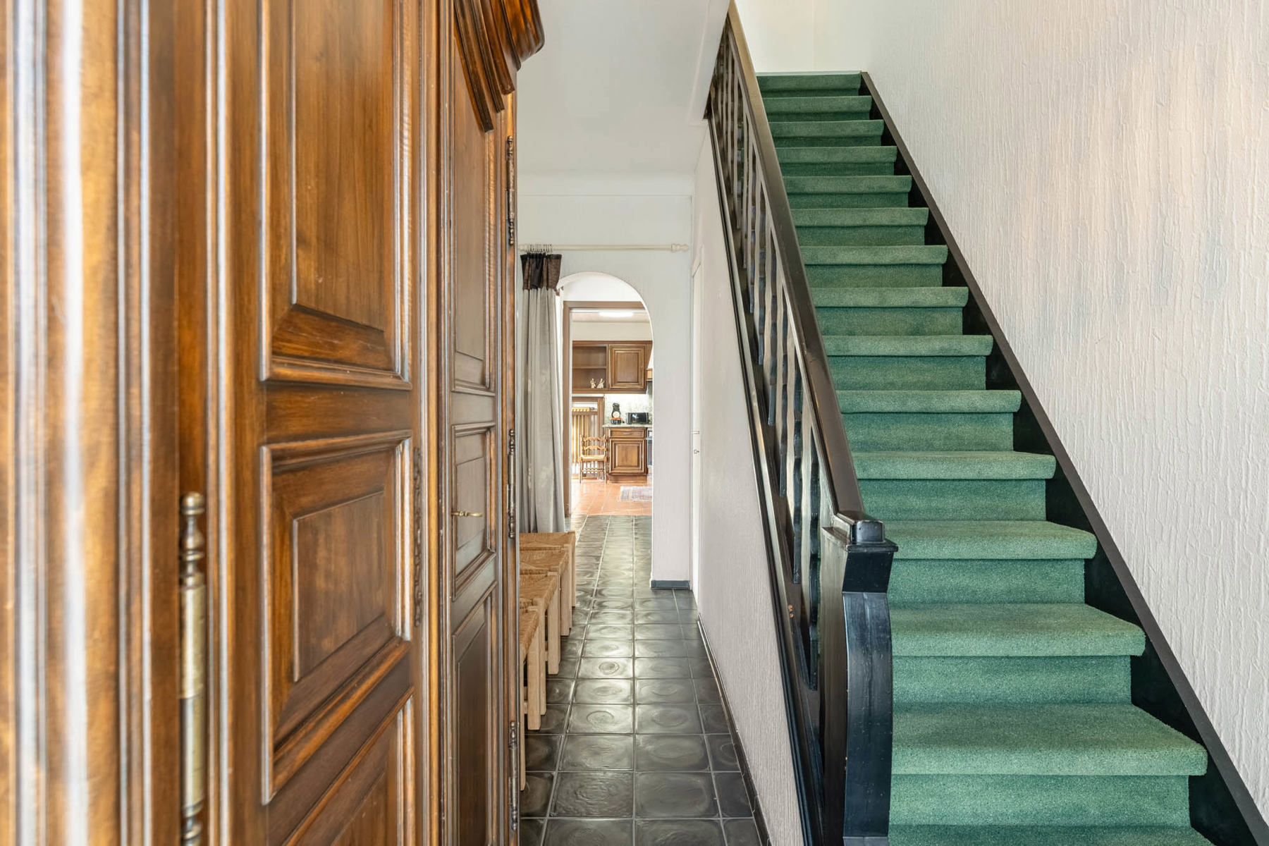 Te renoveren HOB op 4a90ca met 120m² garage/werkplaats - foto 4