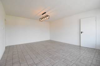 Op de derde verdieping van deze kleinschalige residentie is dit instapklare en energiezuinig appartement met 2 zeer ruime slaapkamers. Dit...