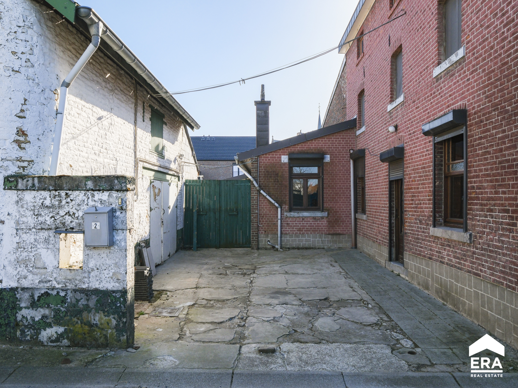 Te renoveren woning of bouwgrond in Voeren - foto 3