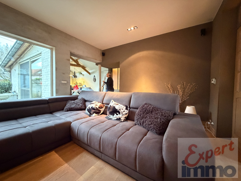 ✨Uiterst verzorgde/warm afgewerkte/verrassend ruime gezinswoning (3 slpks) te huur via EXPERT-IMMO ✨ - foto 5