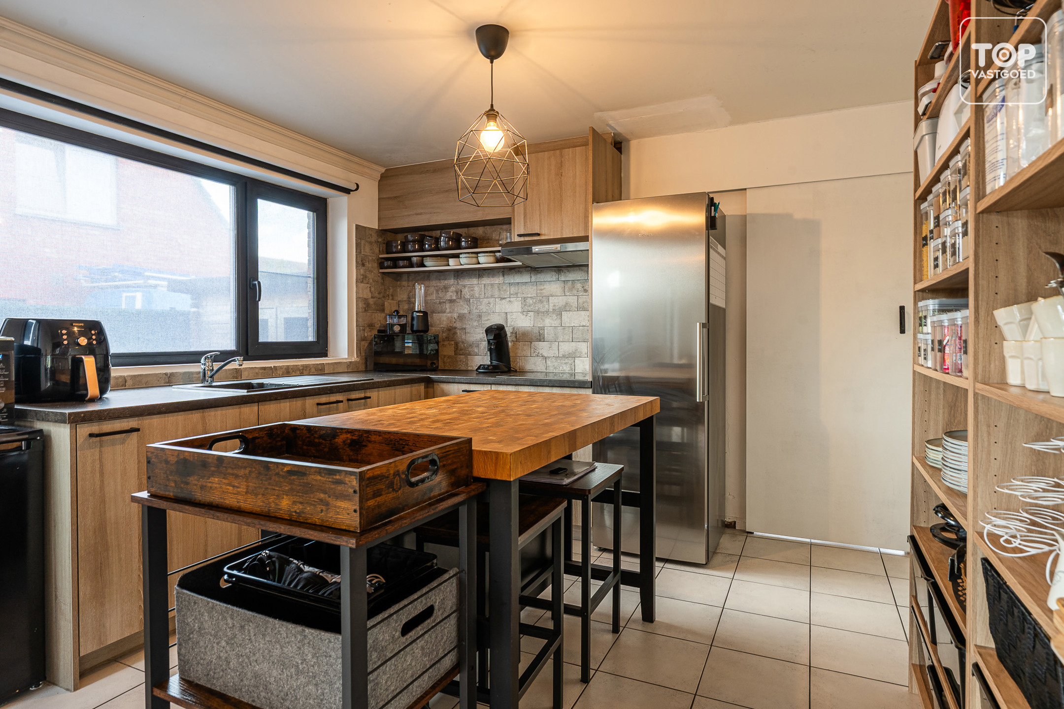 Alleenstaande woning met 4 slaapkamers en zwembad - foto 5