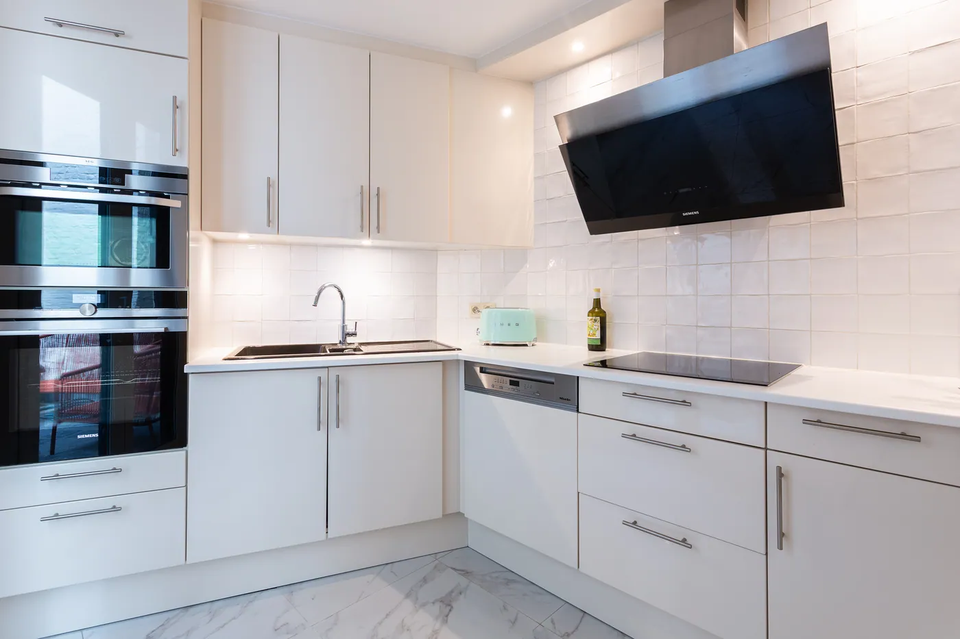 Karaktervolle herenwoning met gezellige stadskoer in Berchem - foto 5