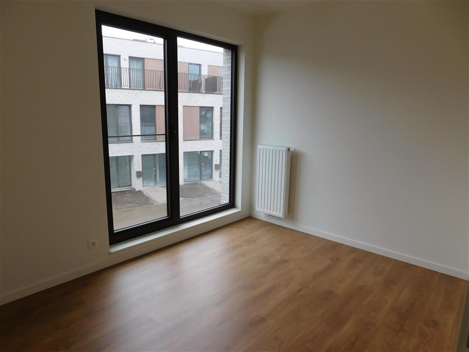 Centraal gelegen 1 slpk appartement inclusief parking . - foto 5