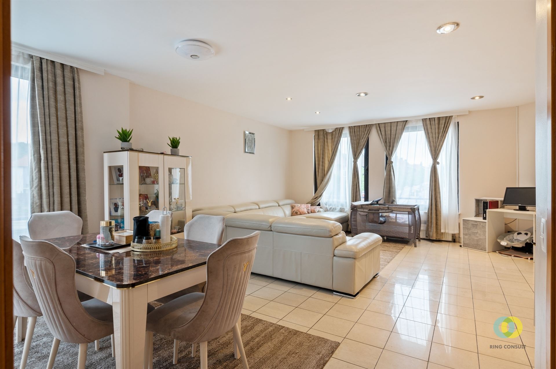 Zeer ruim duplex appartement - foto 2