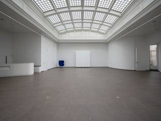 Located in the heart of the lively Saint-Gilles district, close to Place Stéphanie and Boulevard de Waterloo, this magnificent exhibition space...