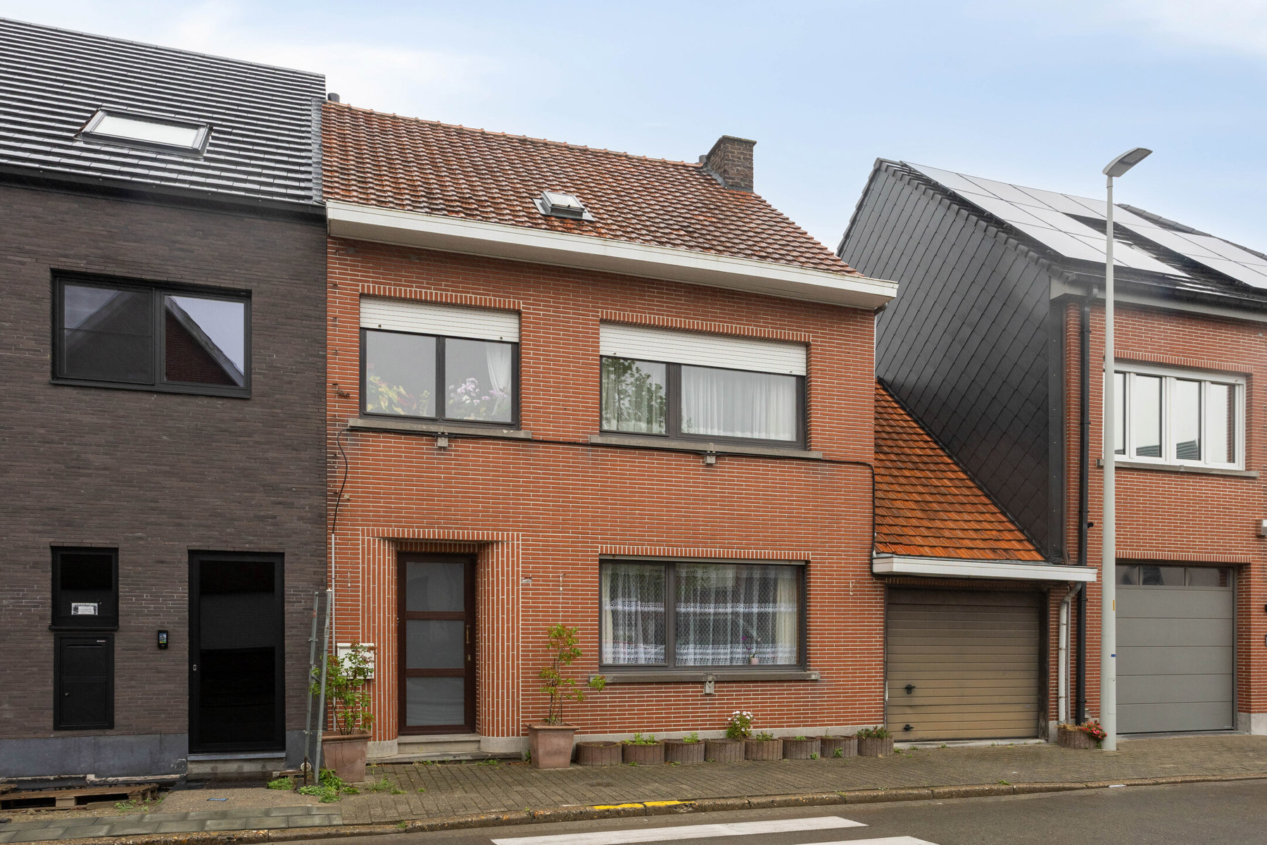 House for sale in Denderleeuw