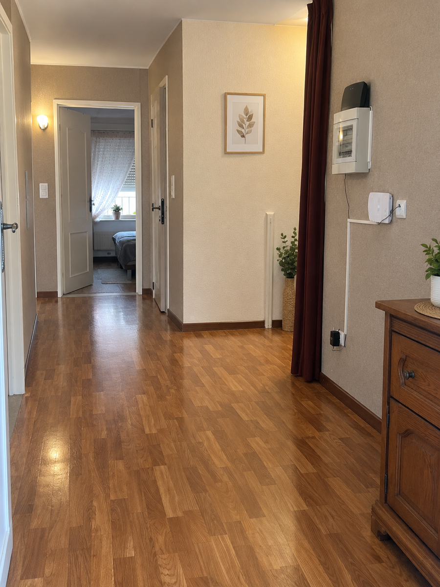 Nieuw Gerenoveerd 3-Slaapkamerappartement met Garage in Lille - foto 5