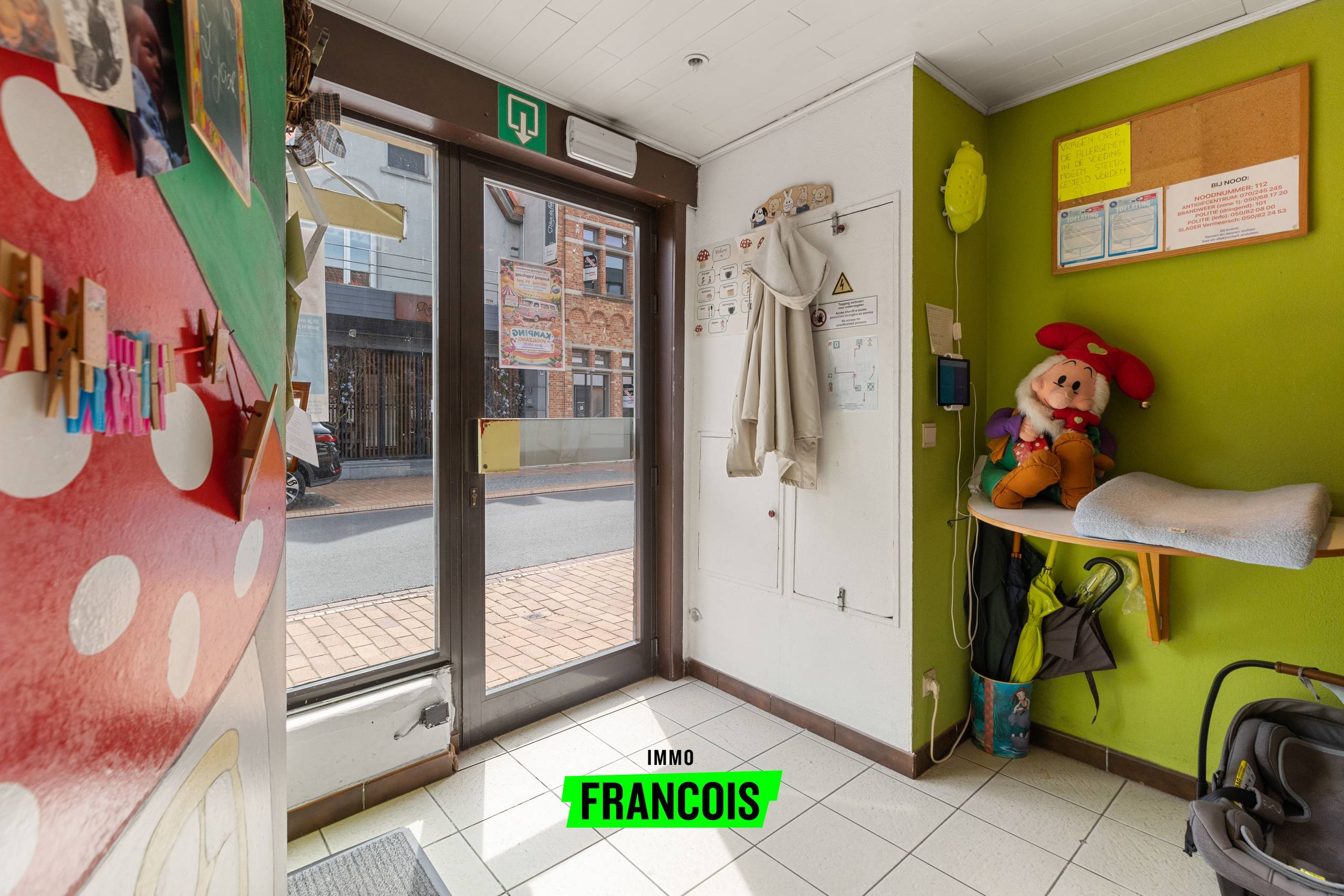 Halfopen bebouwing met tal van mogelijkheden te Oostkamp - foto 2