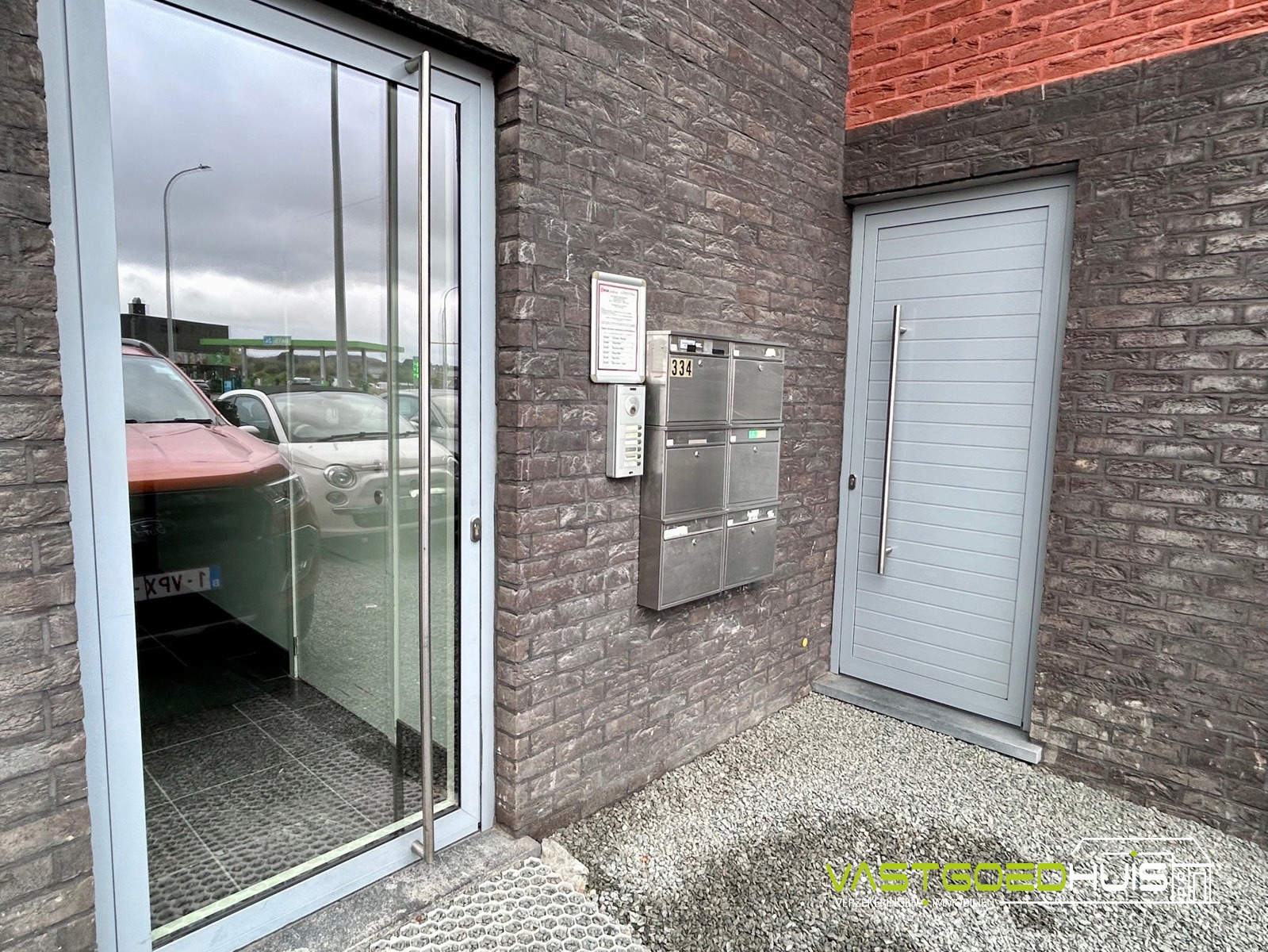 Instapklaar, gelijkvloers appartement met garage - foto 3