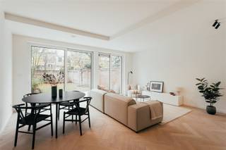 ARE YOU READY FOR THIS?Welkom in het appartement van de toekomst: ultramoderne energieprestaties gecombineerd met hedendaags high-end design.Ontdek...