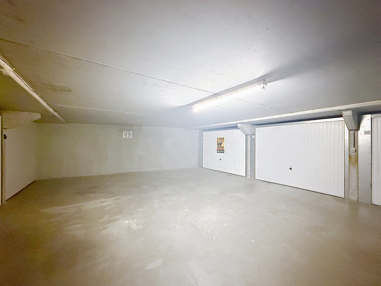 Gesloten garagebox achter de Zeedijk te Heist - foto 2
