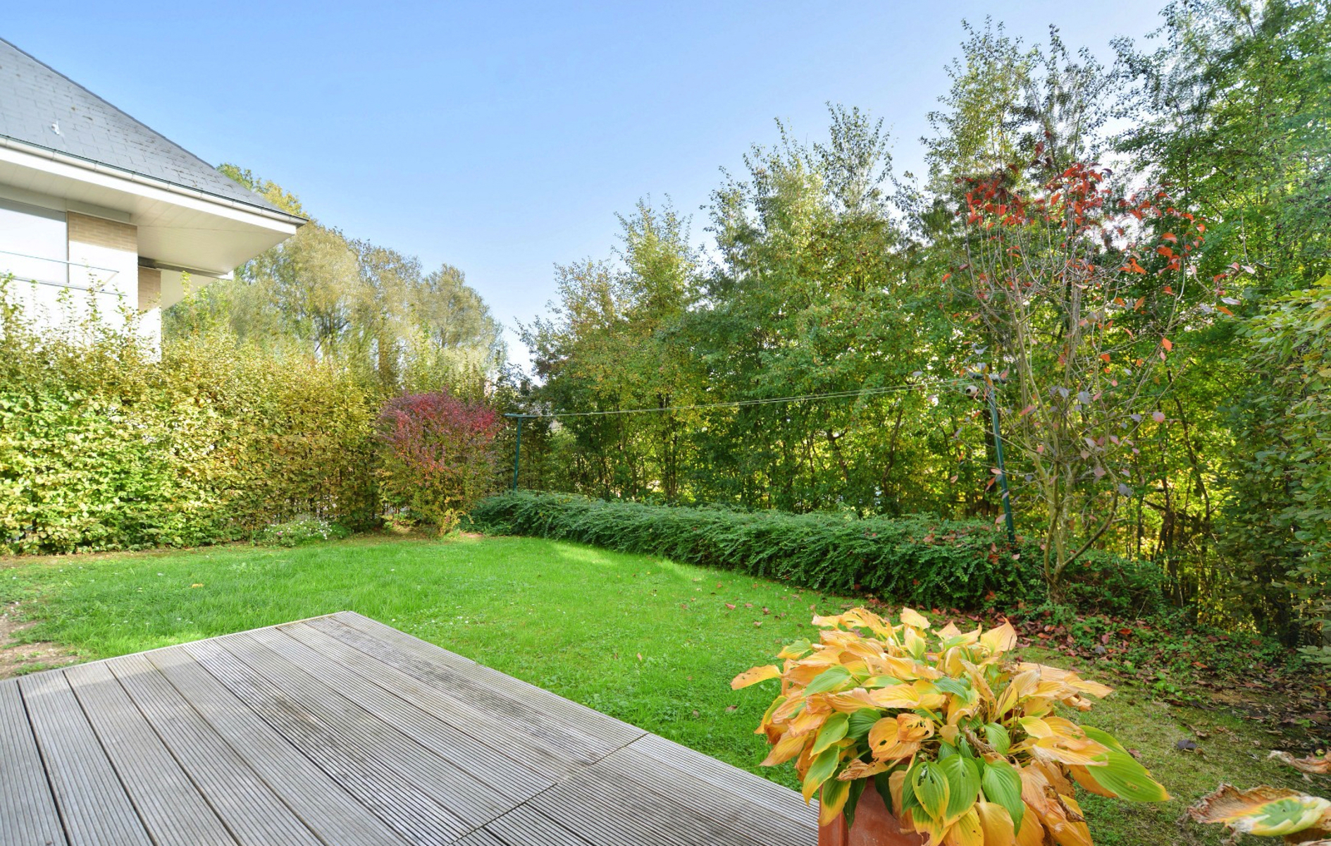 Prachtig 2 slaapkamer appartement met tuin en garage te Aalst - foto 3