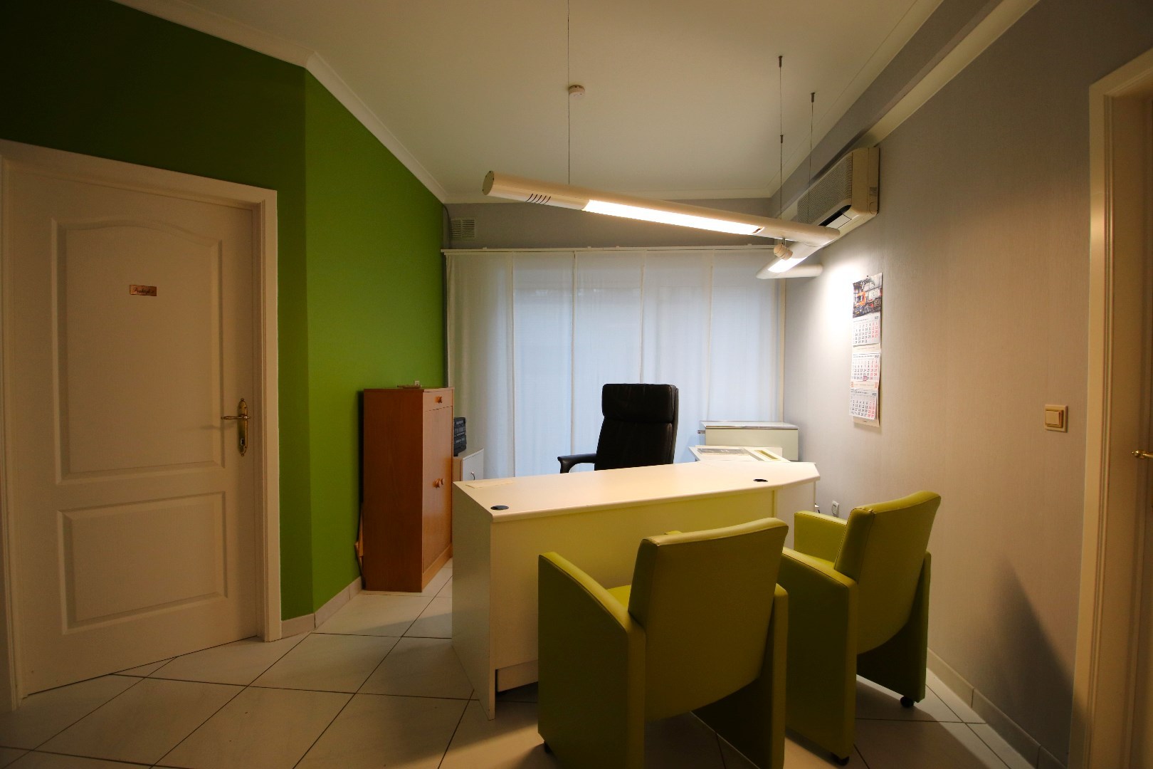 Goed gelegen handelsruimte te huur in Beringen! - foto 5