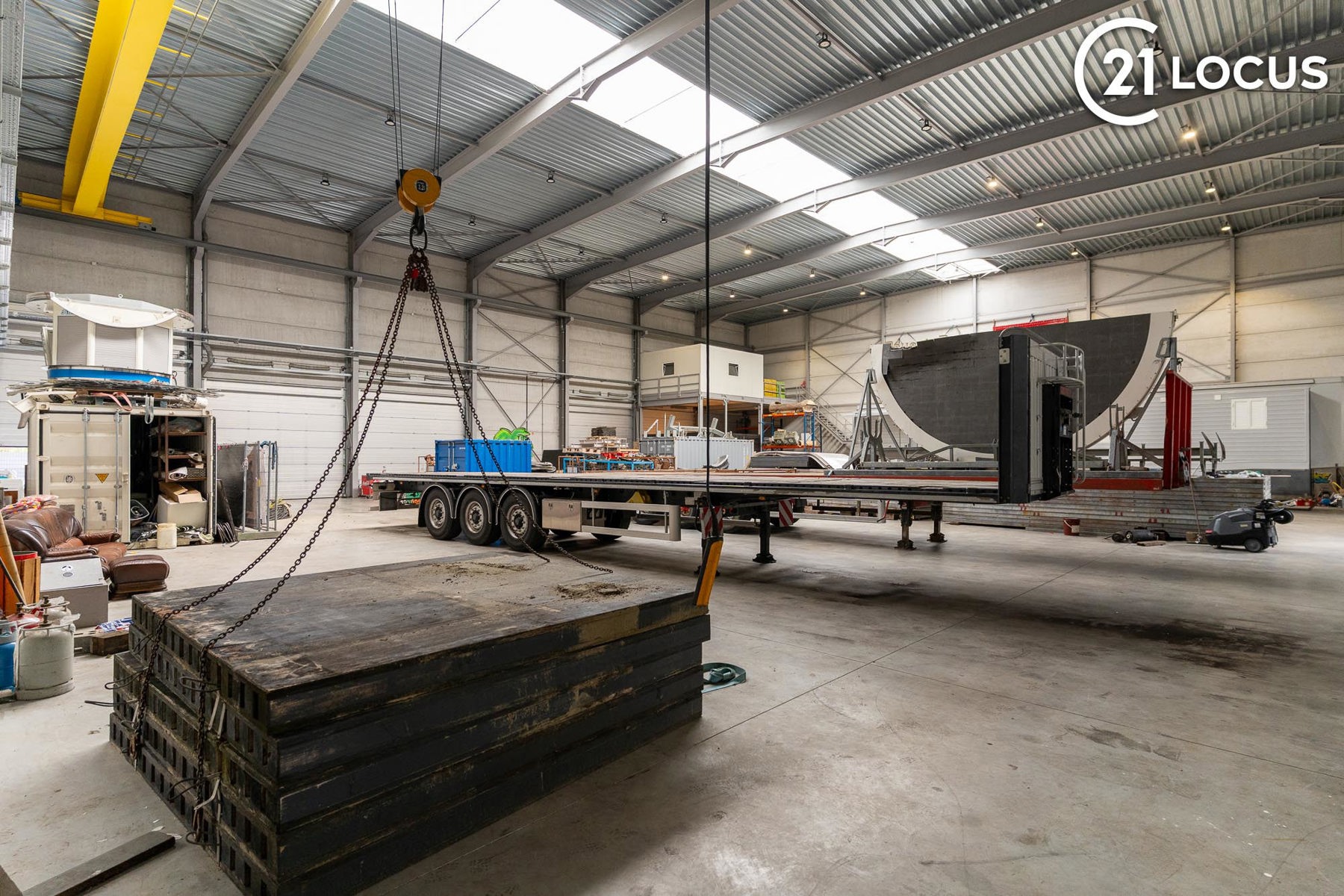 Ruim Magazijn/opslagplaats (850 m²) te Huur in Beveren - foto 5