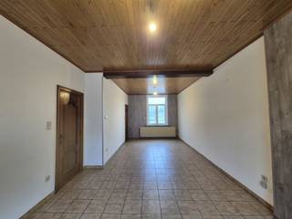 Bezoeken kunnen niet telefonisch ingepland worden, huurprofiel is verplicht:Klik op BEZOEK AANVRAGEN op onze website (www.immo-zone.be) en boek...