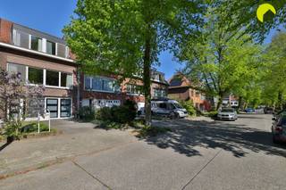 KIJKDAG OP ZATERDAG 9 MEI - vooraf inschrijven verplicht: 03.449.42.41 - hallo@habicom.beBiedingen zijn mogelijk tot maandag 18u. Deze charmante...