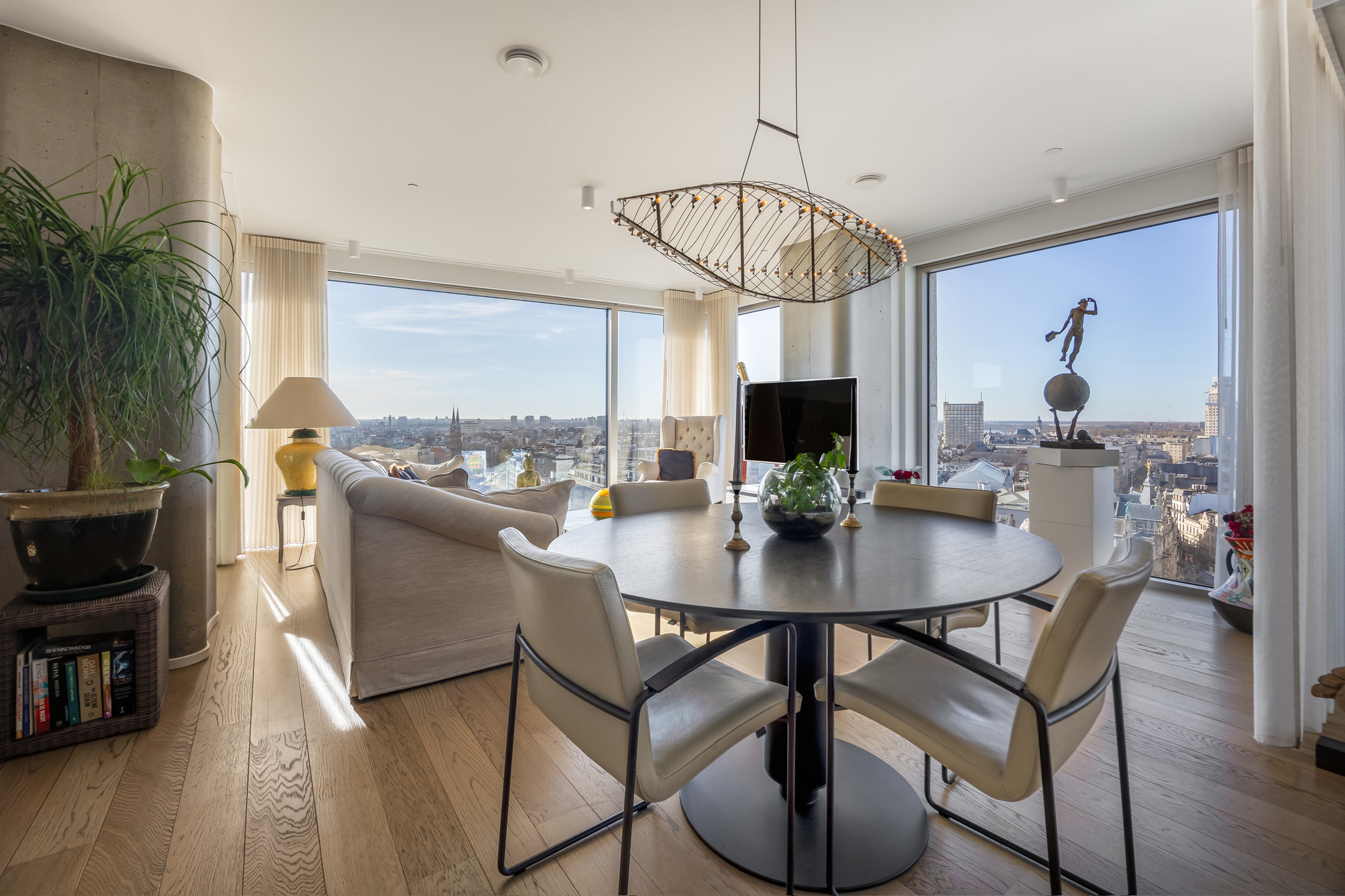 Uitzonderlijke appartement met een panoramisch uitzicht - foto 4