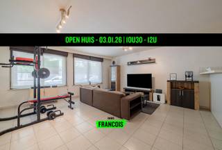 Naast het stadspark van Diksmuide en vlakbij het centrum vinden we dit te renoveren appartement terug. Dankzij deze gunstige ligging zijn...