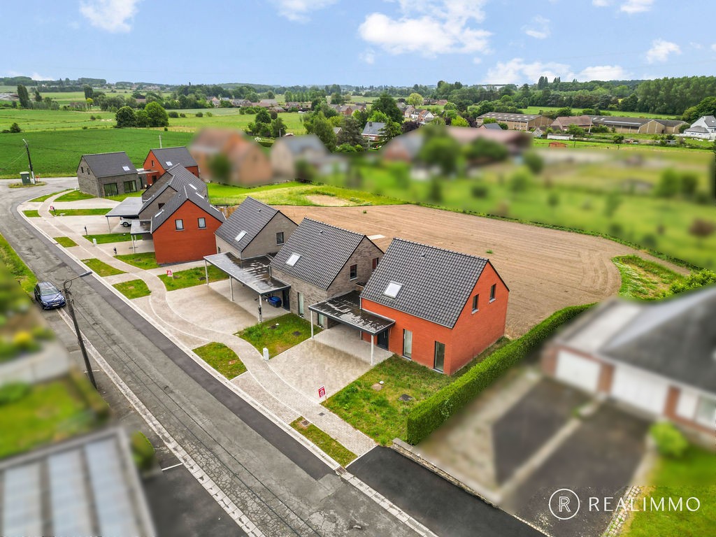 Projet de construction neuve dans un environnement verdoyant! 2 dernières maison disponibles! - photo 1