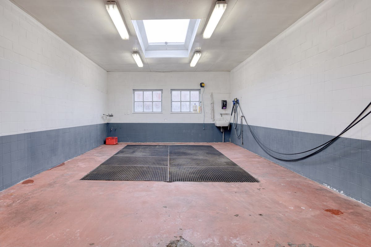 Loods te huur van ca. 607m² in Izegem - foto 5