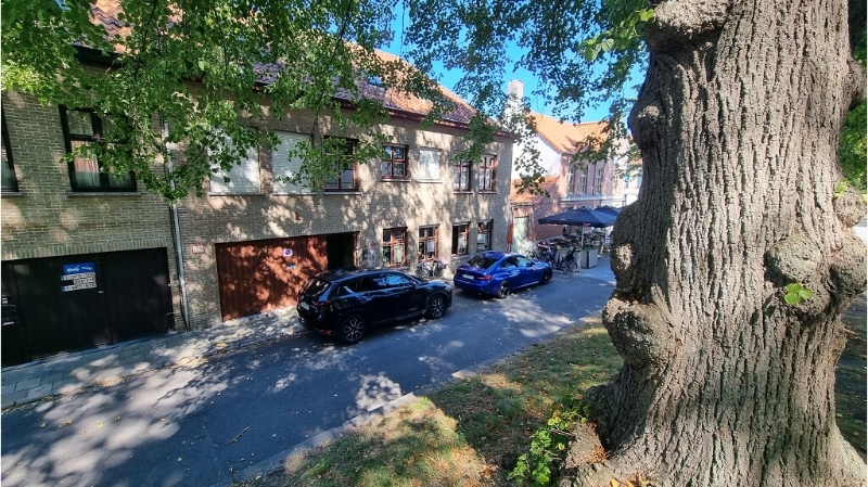 Comfortabel 2-slaapkamerappartement met Terras te koop in Brugge - photo 2