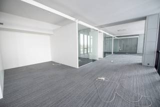 Commercial for rent in Waregem