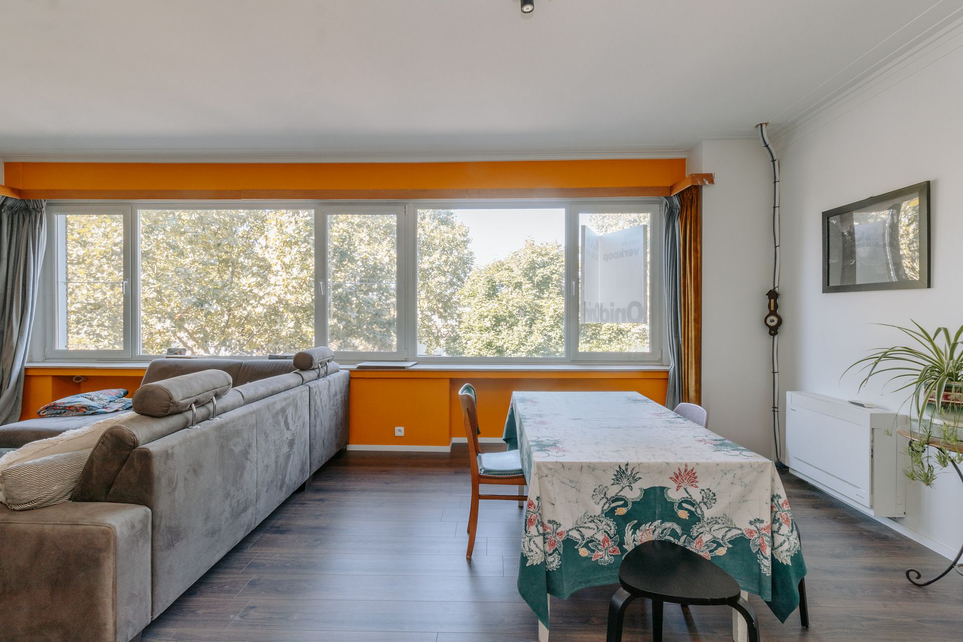 Een ruim en lichtrijk 2 slaapkamer appartement - foto 4