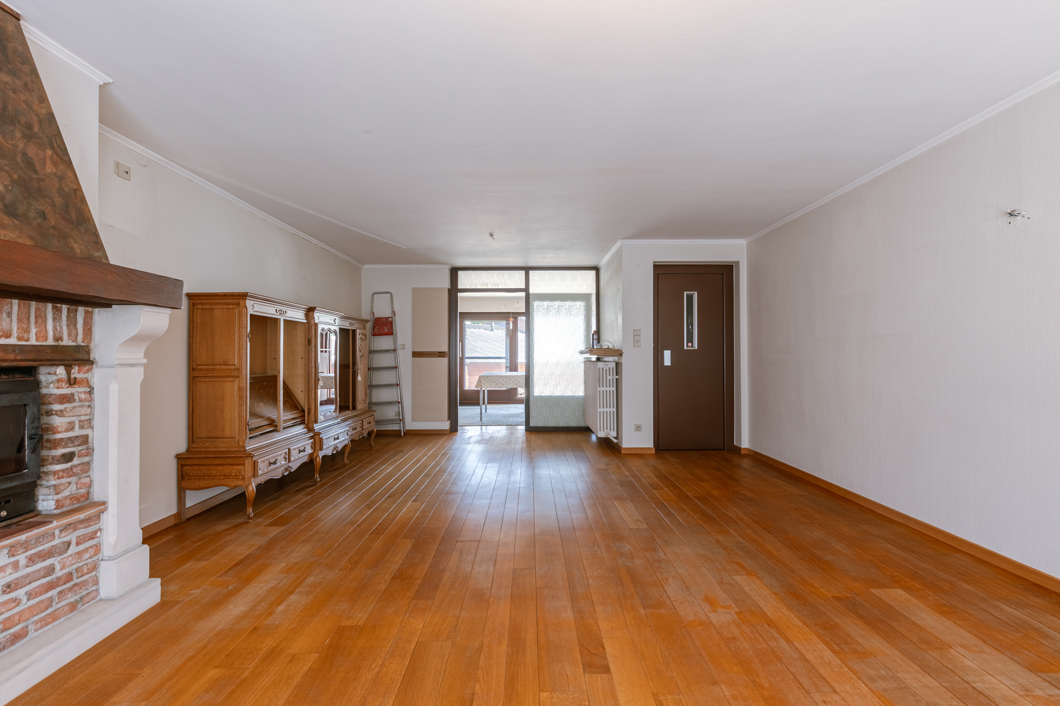 Charmante gezinswoning met potentieel in hartje Torhout - foto 5