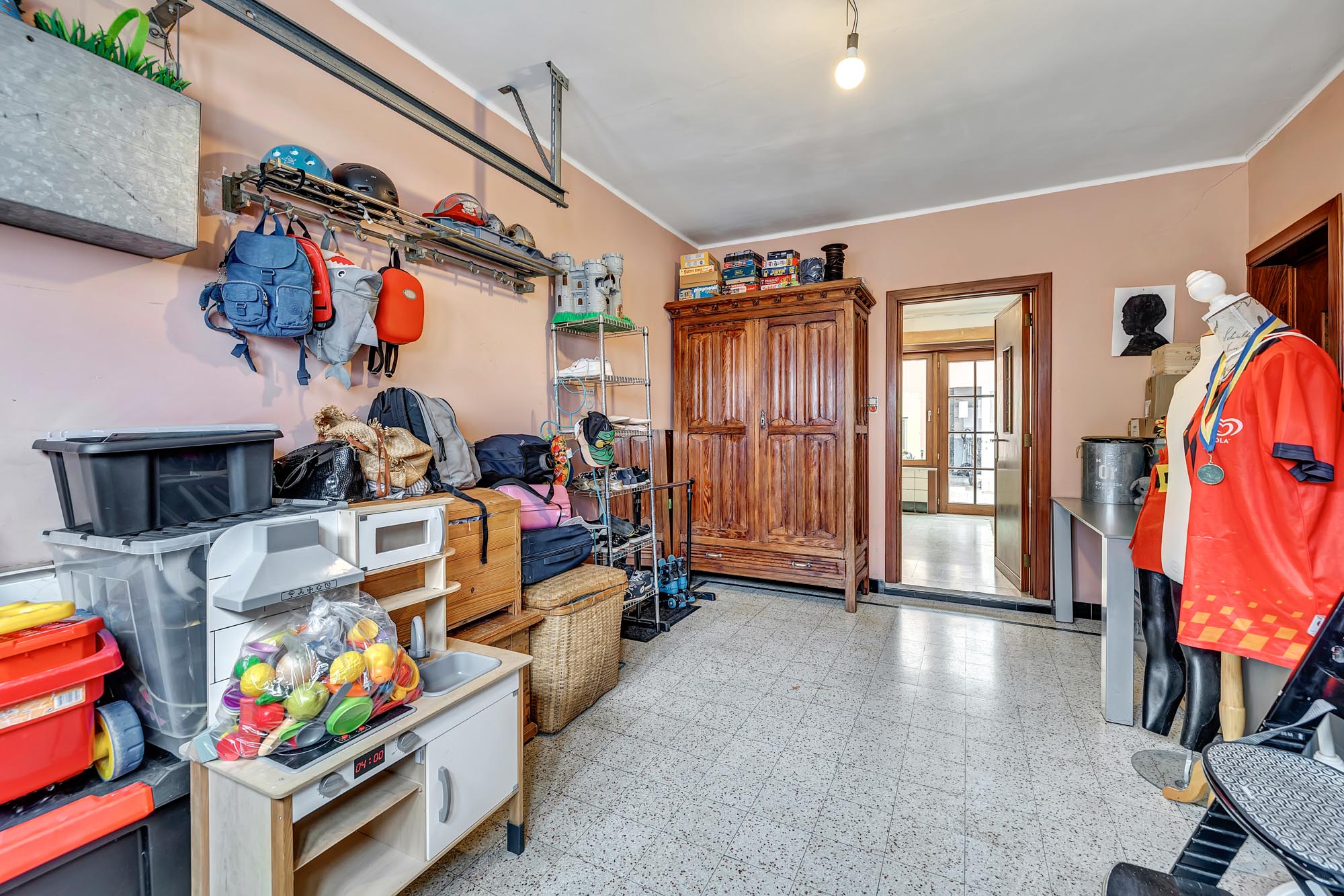 Verder af te werken woning nabij het centrum van Ninove - foto 3