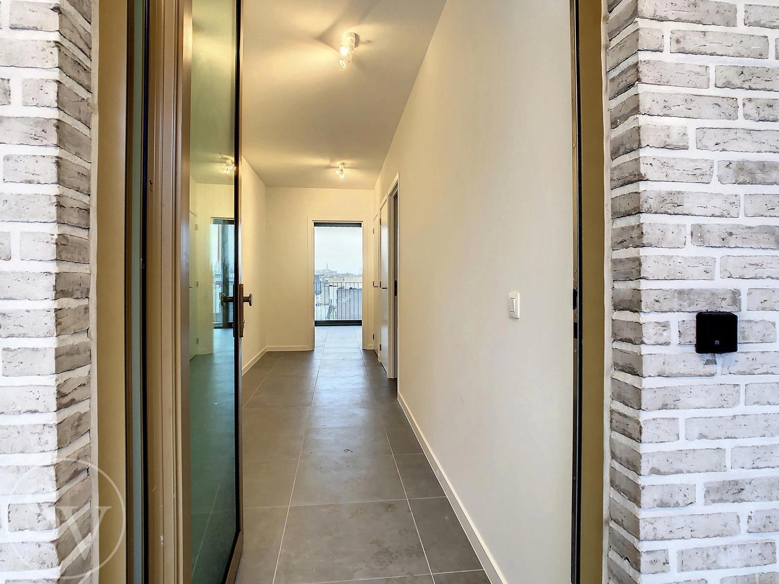 Appartement te huur in Antwerpen met 2 slaapkamers - foto 3