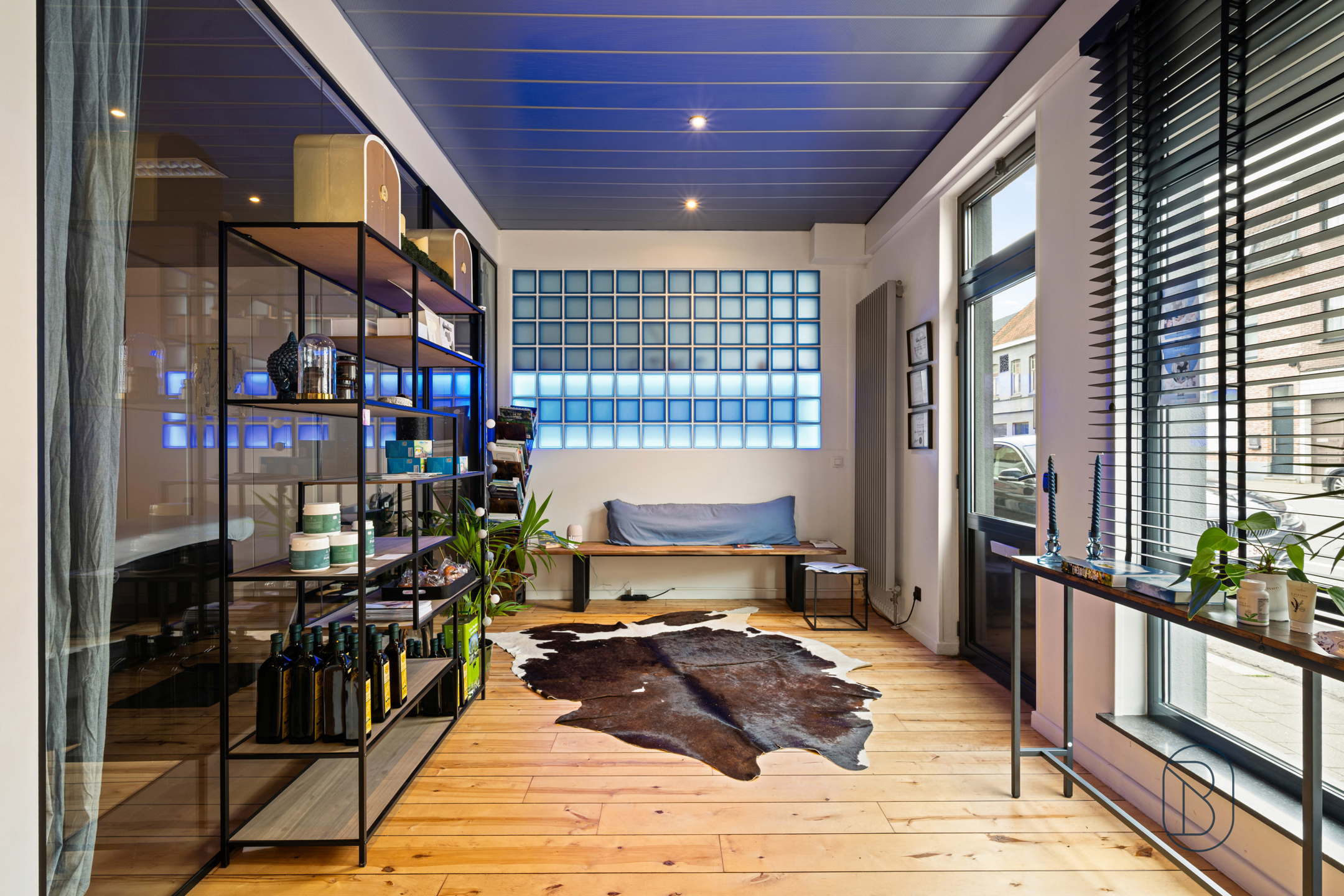 Topgelegen handelspand met verhuurd duplexappartement - foto 4