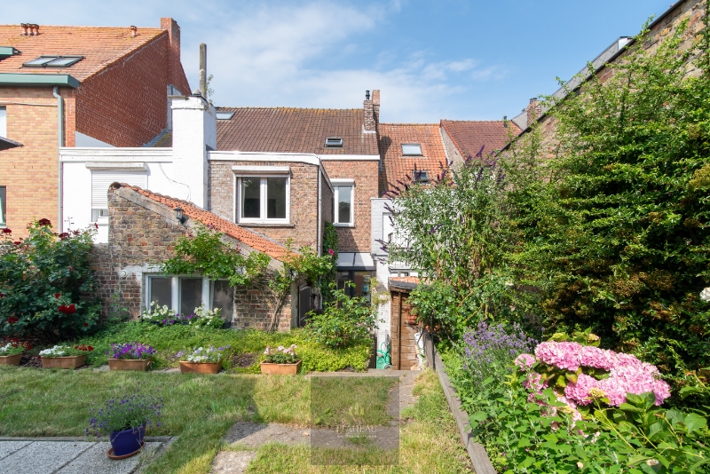 Stadswoning met zonnige tuin in het centrum van Nieuwpoort-Stad - foto 4
