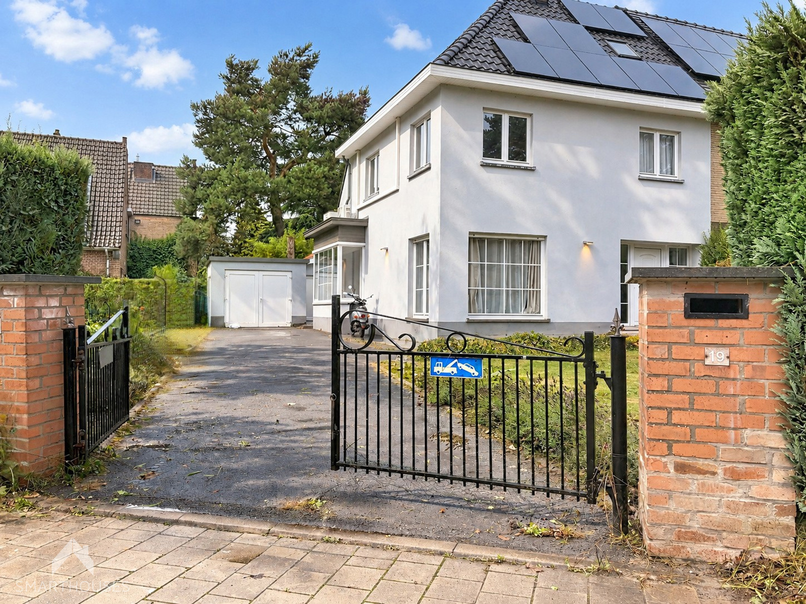 Zonnige HOB met 4 slpkrs, bureau, garage en grote tuin - foto 1