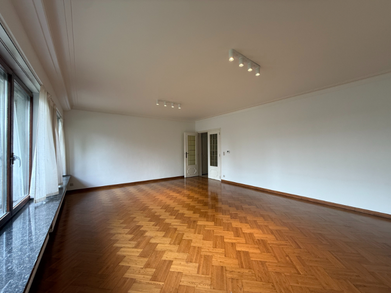 Ruim 2-slaapkamerappartement met garage nabij De Sterre - foto 4