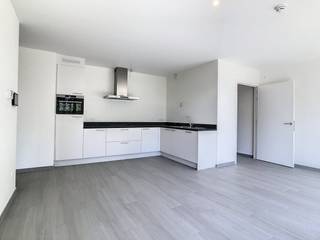 Authorized assisted living home for sale in Hoogstraten that allows residents to live protected and independently!LAYOUT:- entrance hall...