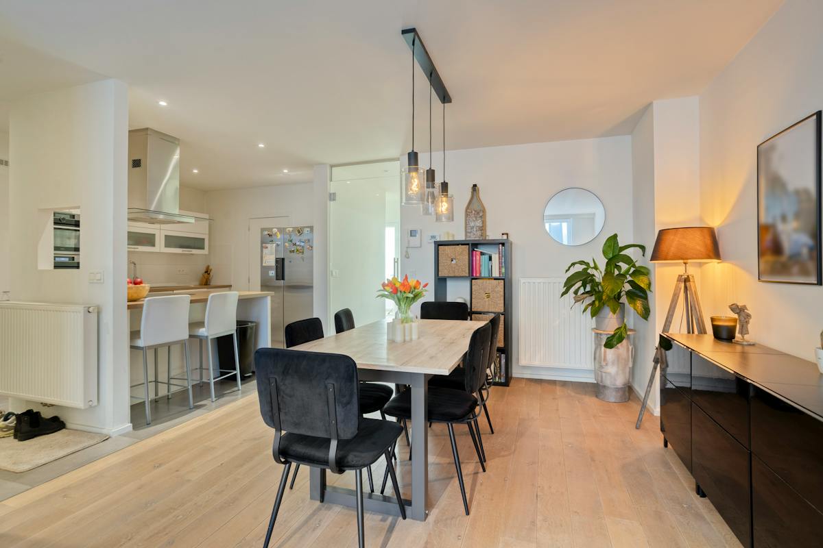 Instapklaar gelijkvloers appartement met tuin in Wilrijk. - foto 4