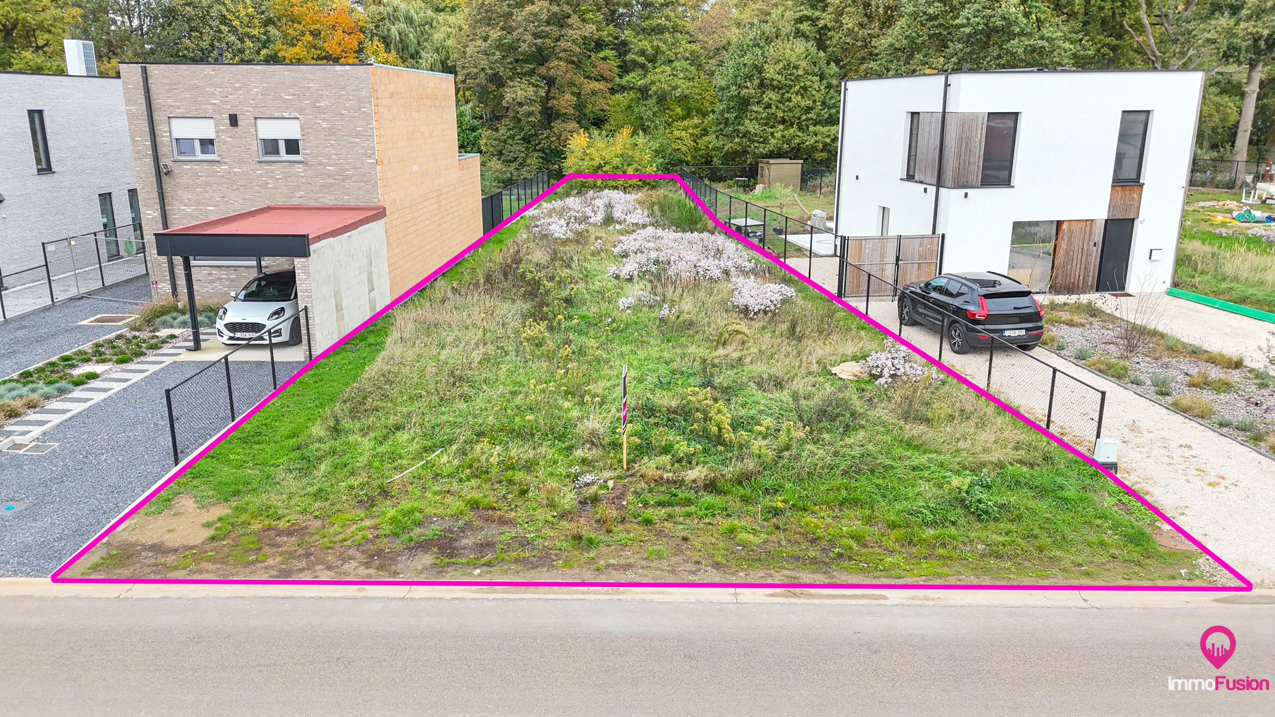 Mooie bouwgrond voor HOB in bosrijke omgeving! - foto 1