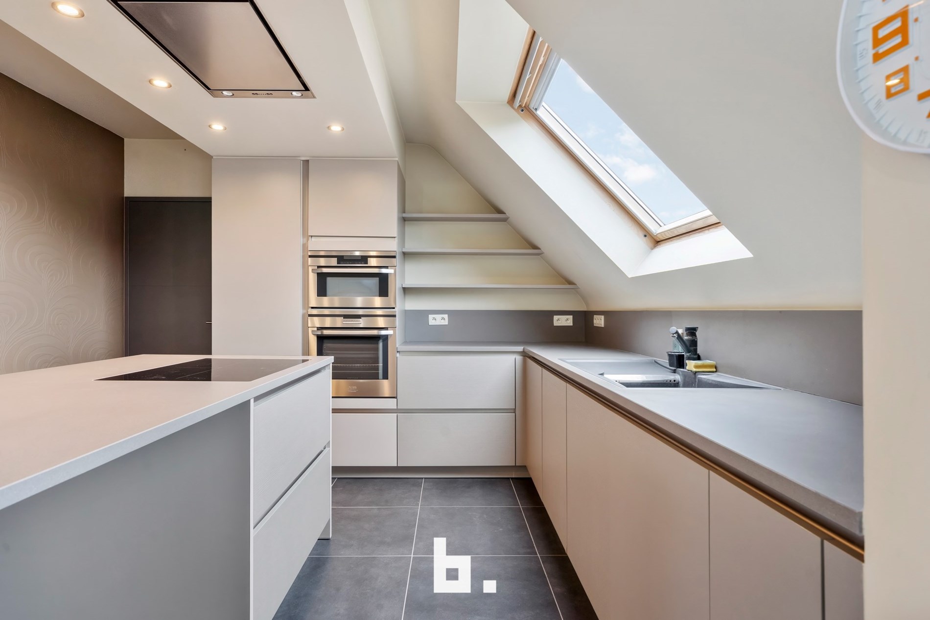 Ruim appartement met 2 slaapkamers en groot terras in Residentie Charlotte - foto 5