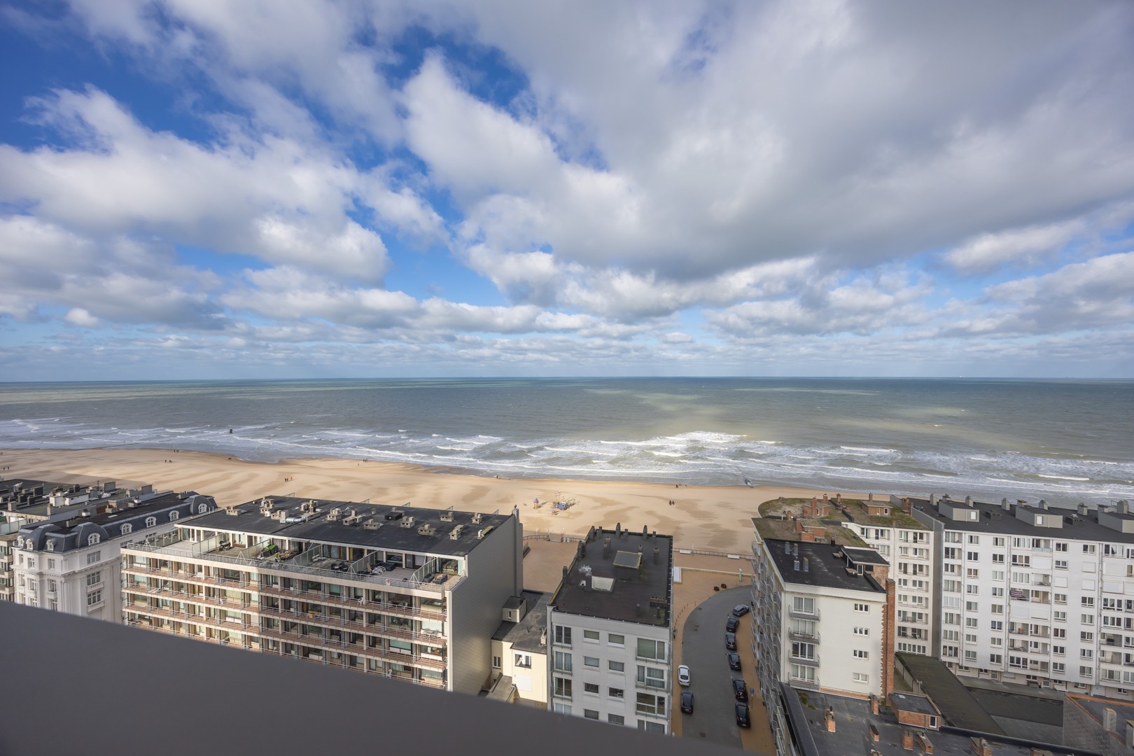 Appartement te koop in Oostende met 2 slaapkamers - foto 3