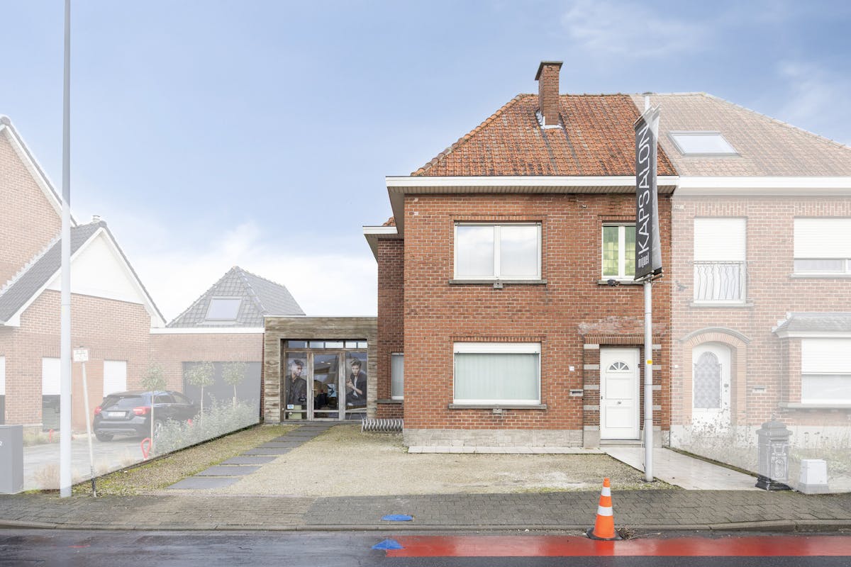 Commerciële ruimte met woning te koop in Lendelede - foto 3