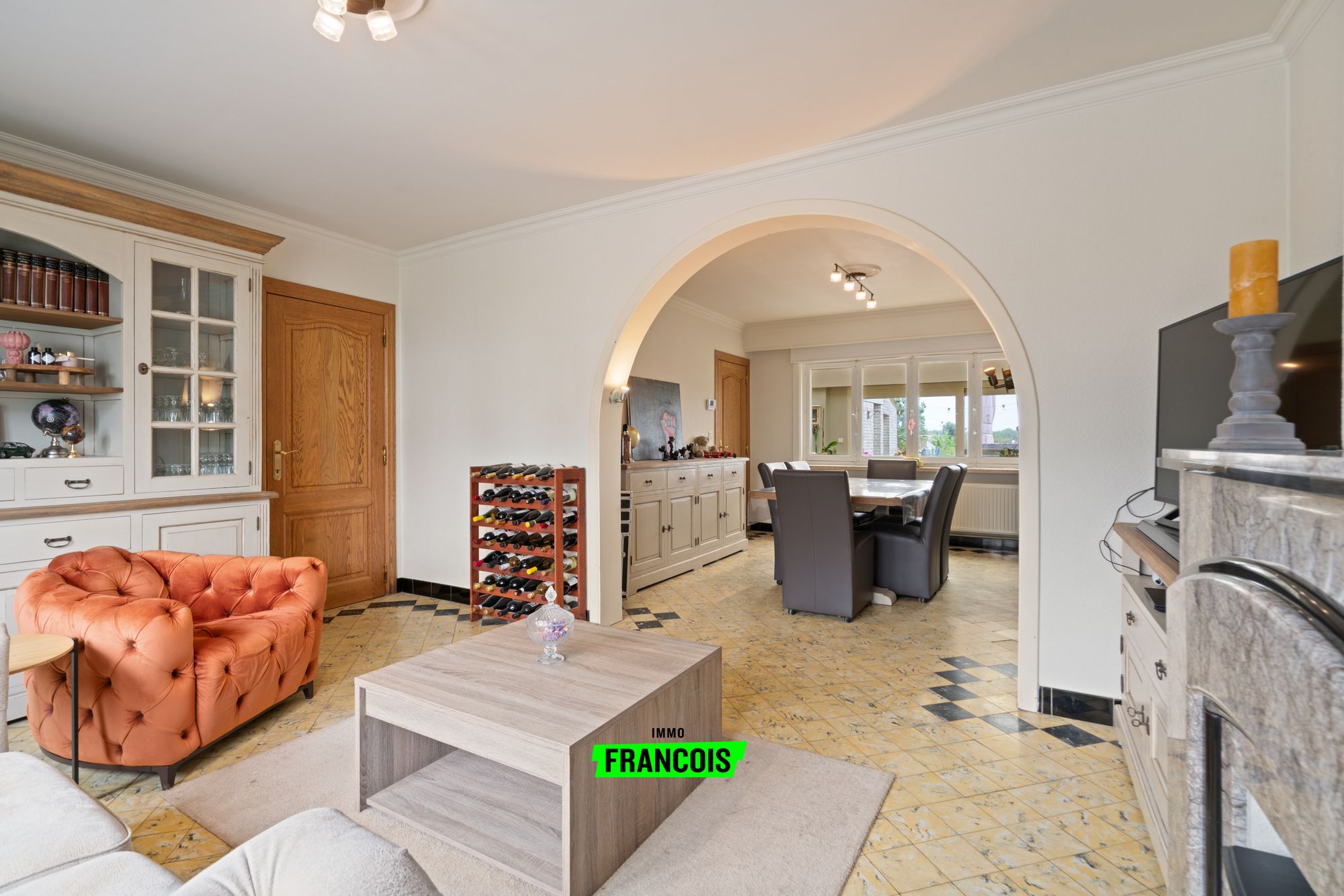 Karaktervolle woning met praktijkruimte te koop in Pepingen - foto 5