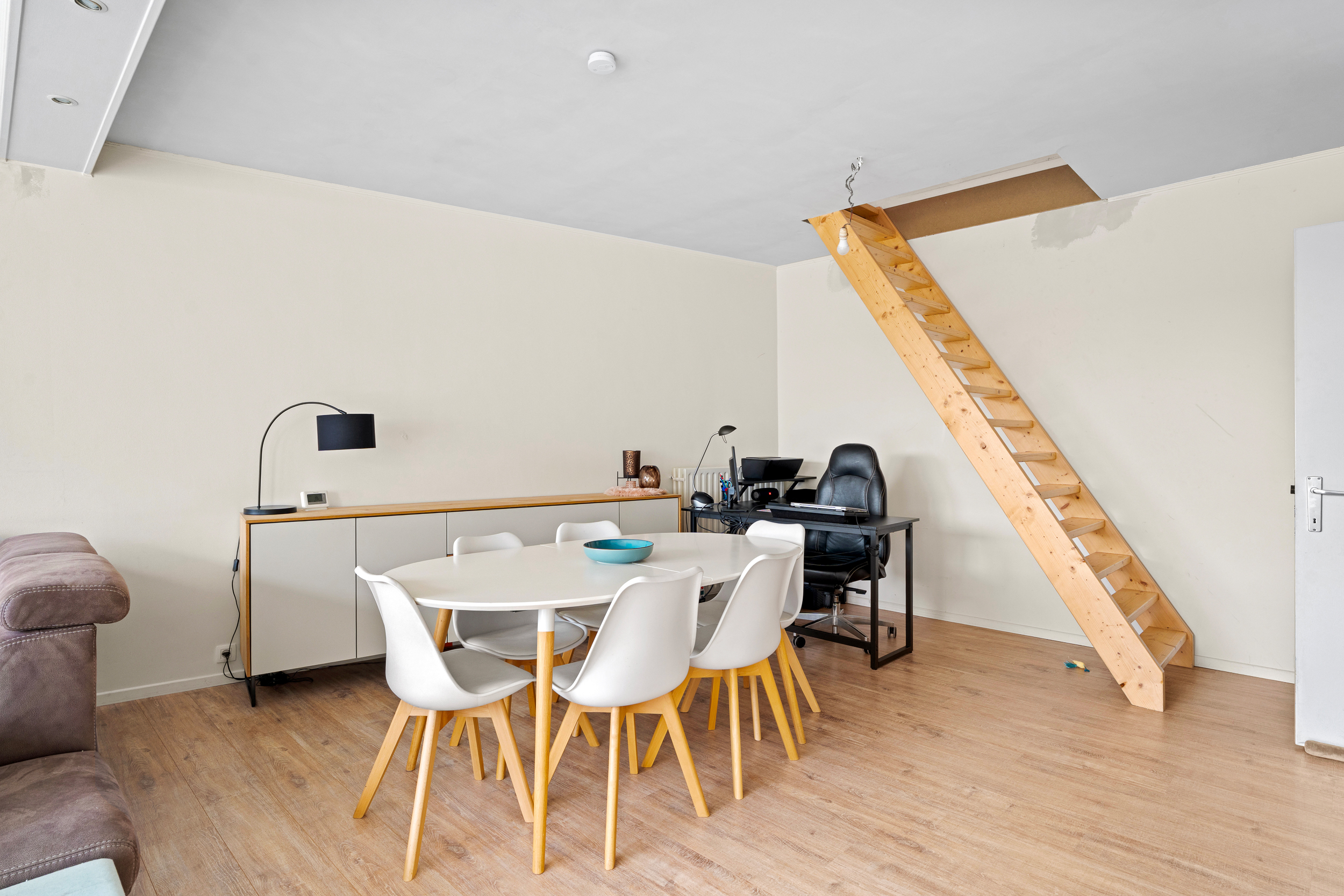 Duplex appartement in het hart van Lokeren! - foto 3