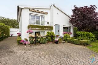 House for sale in Berlare